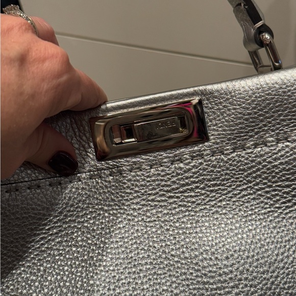 Fendi peekaboo bag - Picture 10 of 17